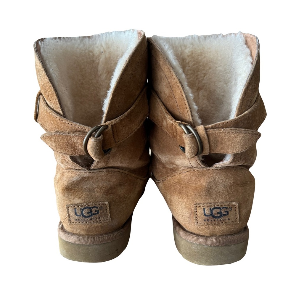 UGG boot - Picture 3 of 4